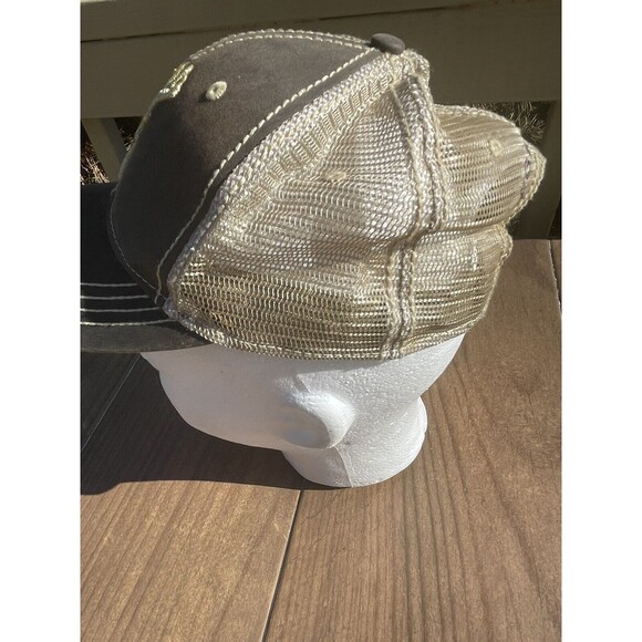 Legendary Whitetail Trucker Hat - Picture 4 of 10